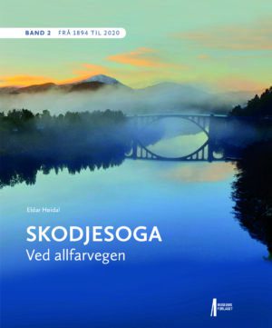 Bilde av forsida av boka Skodjesoga band 2