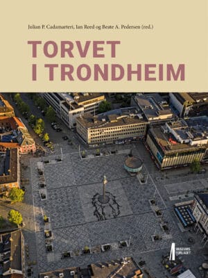 Bilde av forsida av boka Torvet i Trondheim